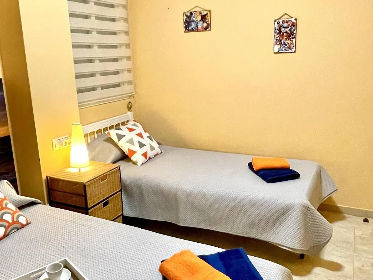 Lägenhet Apartbeach Golden Emma Junto Playa Y Parking Salou